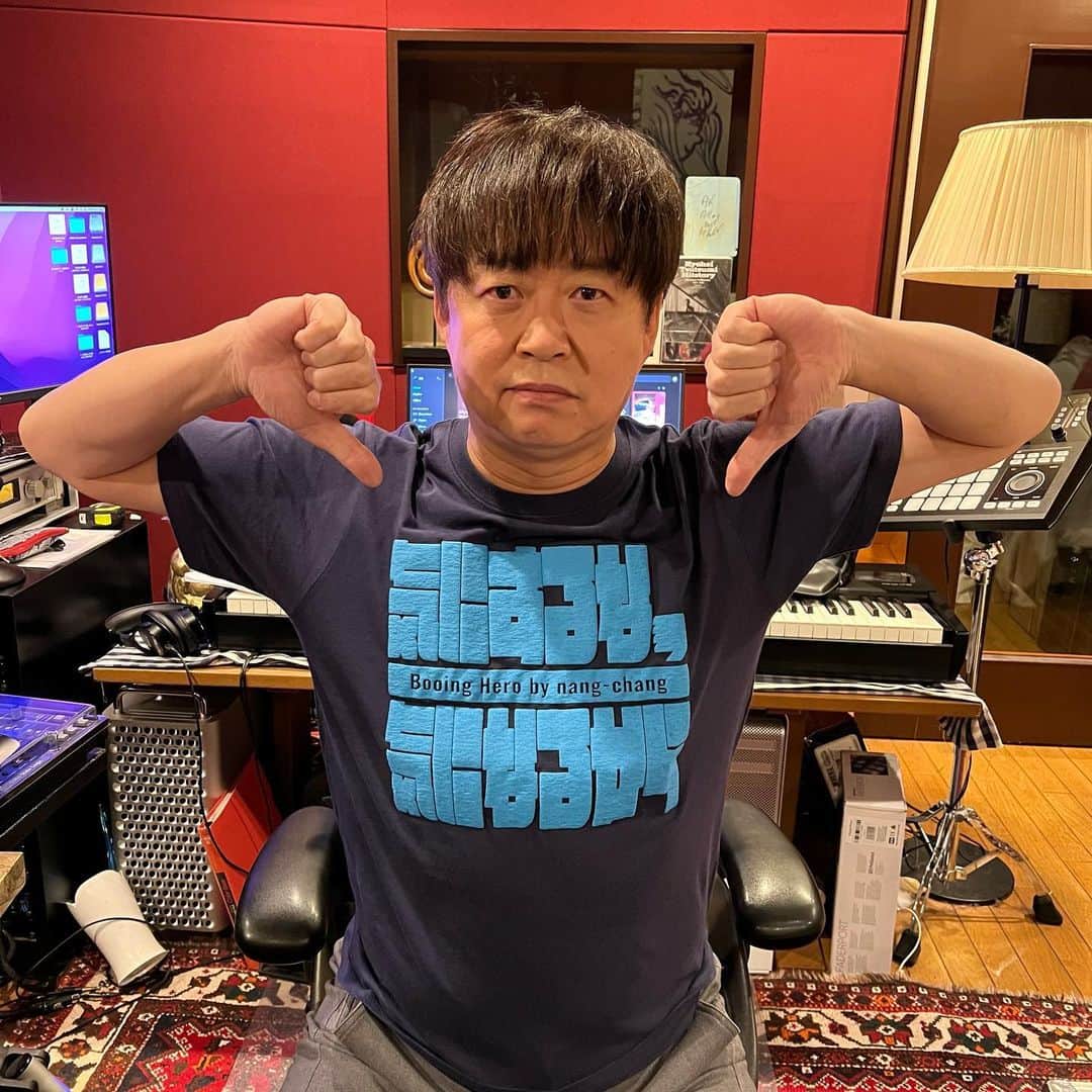 本間昭光のインスタグラム：「新作届きました👎 #booinghero」