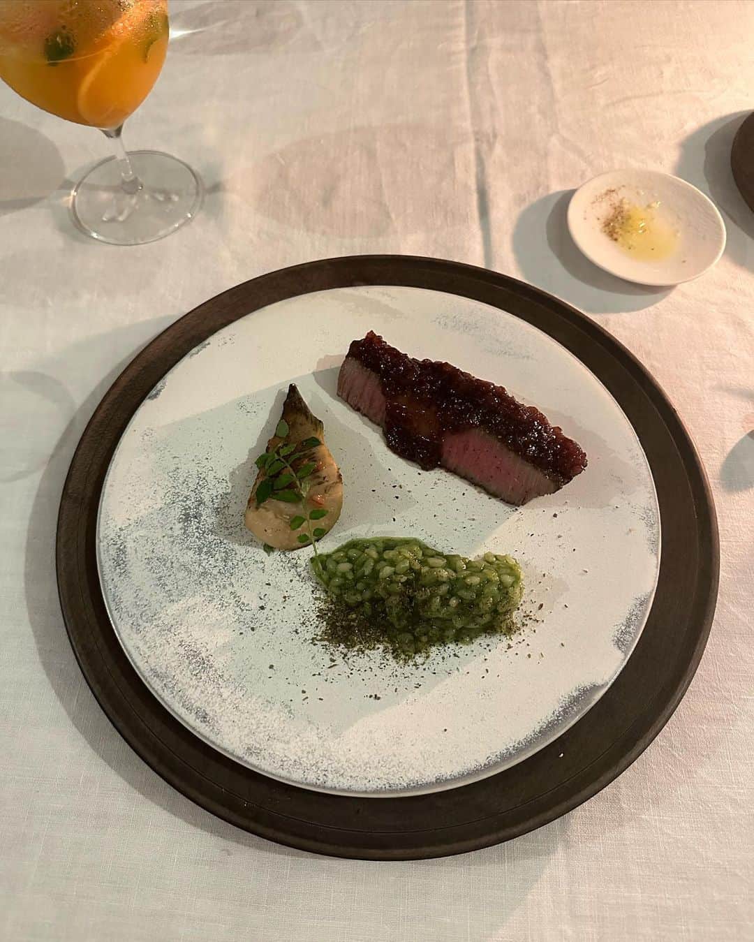西村彩香さんのインスタグラム写真 - (西村彩香Instagram)「.  特別な日に行きたかった @maho_roba さんのdinner🍽  夜は初めまして🌙  前回lunchで伺った時に 忘れられないくらい美味しくて... 今回も最初から最後まで 最高に美味しかったです🙏🤍  #mahorobaforest  #マホロバフォレスト  #奈良レストラン #奈良ディナー  #奈良ランチ」4月26日 17時50分 - leimoni_n
