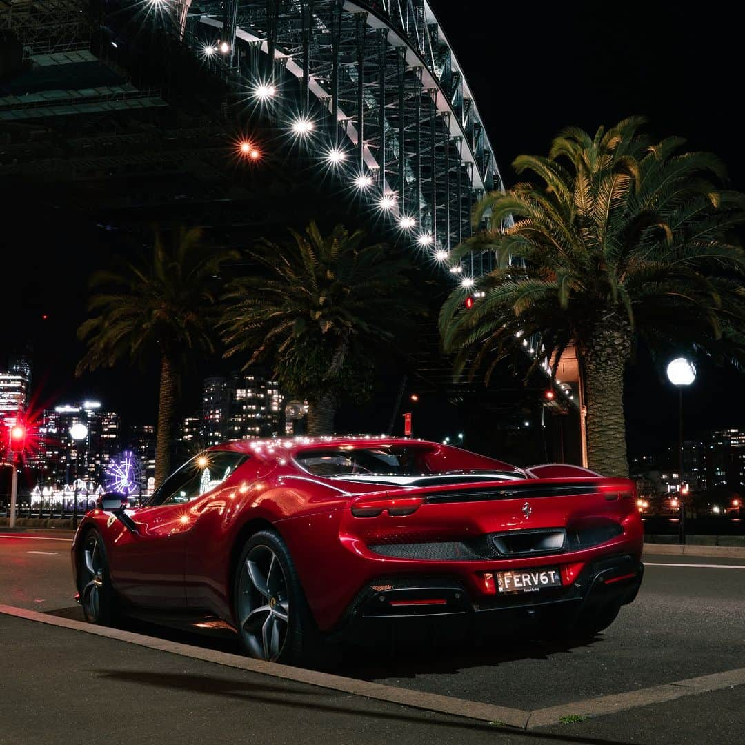 Ferrari APACさんのインスタグラム写真 - (Ferrari APACInstagram)「Join in the exhilarating journey and experience the evolution of fun with the #Ferrari296GTB.  📸 @ferrarisydneyofficial  #DefiningFunToDrive #Ferrari #FerrariAPAC #Sydney #Australia」4月26日 18時00分 - ferrariapac