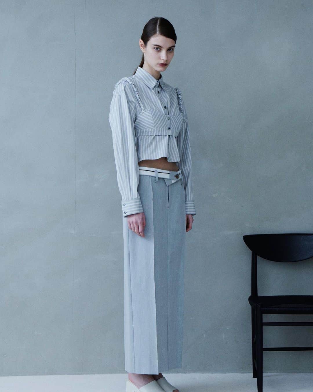 のインスタグラム：「New Arrival >>>IN STORE NOW . .  ☑︎ Bra Combi Shirt ¥22,000+tax (Color: Light Gray,Light Blue)  ☑︎ Folded Belt Skirt ¥26,000+tax (Color: Light Gray ,Black, Khaki)  #lecielbleu #ルシェルブルー　#ss23 #fashion  #Styling#Folded #Skirt#Shirt」