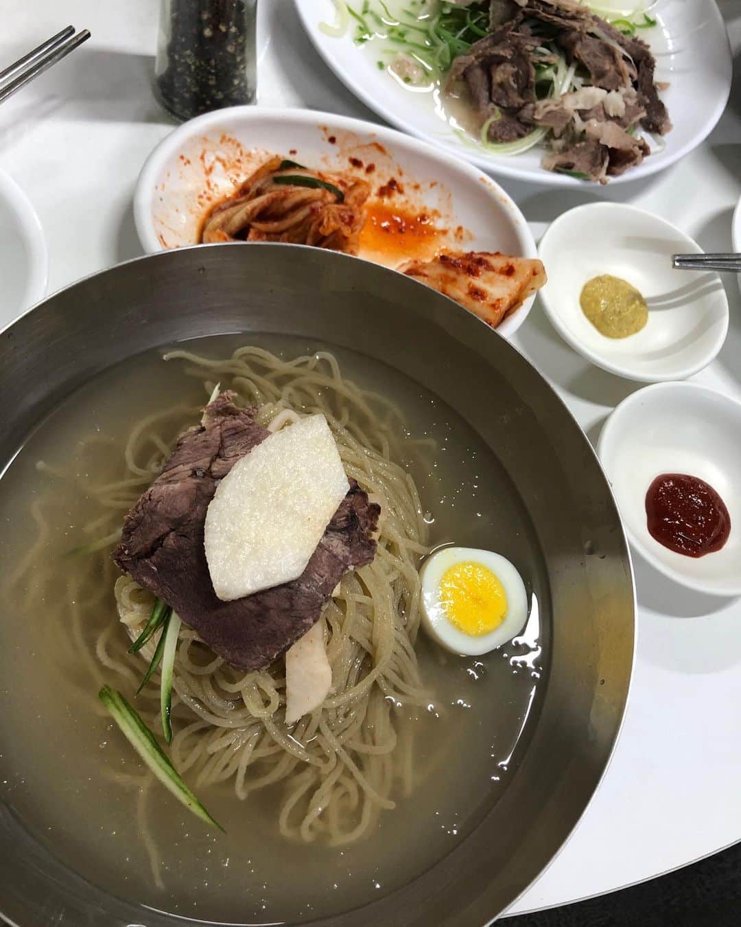 金剛地武志のインスタグラム：「この平壌冷麺を食べてから一週間と一日。今すぐにソウルに行きたい。」