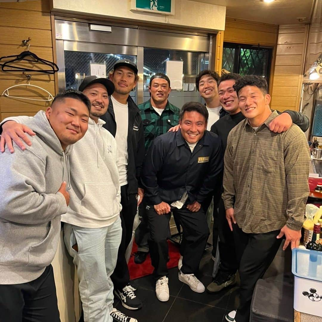 山中亮平さんのインスタグラム写真 - (山中亮平Instagram)「. . ⭐︎仰星会⭐︎ . . #東海大大阪仰星  #東海大大阪仰星ラグビー部  #東海ダイナマイト #第一回仰星会 #いくまに期待」4月26日 18時31分 - yamanaka10