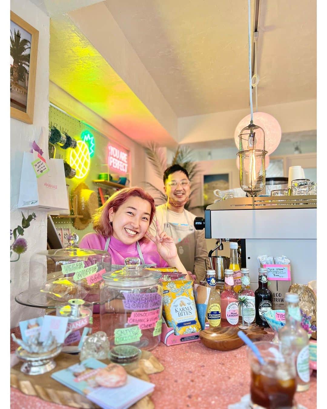 坂口涼太郎さんのインスタグラム写真 - (坂口涼太郎Instagram)「☀️💐☕️ #日向誇会 in #ananascoffeetokyo  ☕️ @ananas_tokyo_」4月26日 18時33分 - ryotarosakaguchi