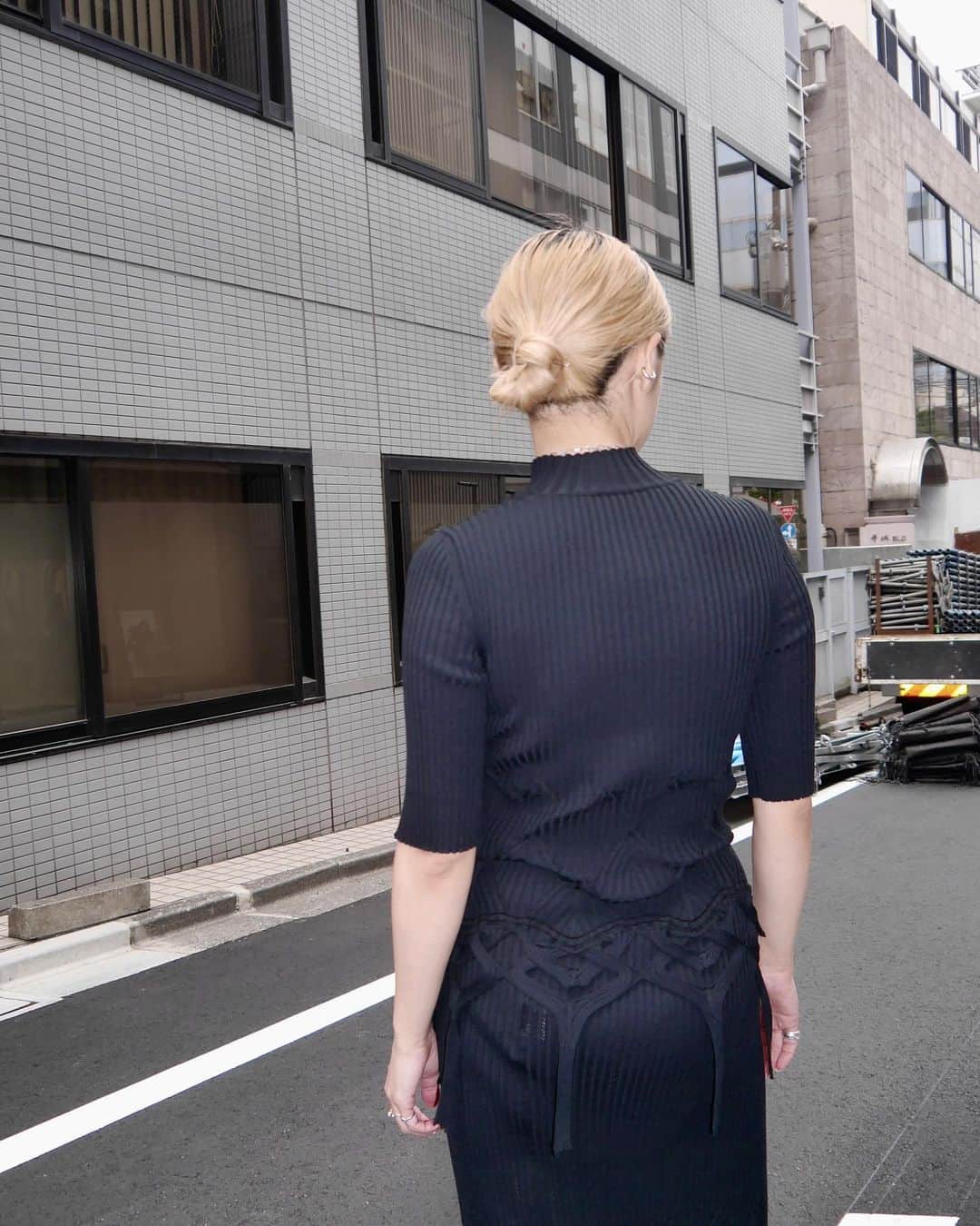 MIDWEST TOKYO WOMENさんのインスタグラム写真 - (MIDWEST TOKYO WOMENInstagram)「@mamekurogouchi  basket weave detailed.♡」4月26日 18時42分 - midwest_tw