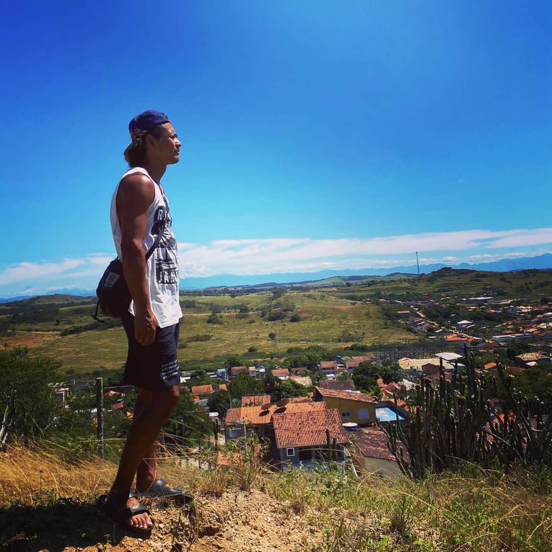 五十嵐恭雄さんのインスタグラム写真 - (五十嵐恭雄Instagram)「ブラジル🇧🇷の思い出写真📷 大会終了した次の日に観光した #iguabagrande 田舎町で治安もよく、すごく落ち着く場所でしたー！✍️お堅いところに座らせてもらえました！w  #リオ #リオデジャネイロ #rio #riodejaneiro  #ブラジル #BRAZIL #旅 #旅人 #trip」4月26日 19時14分 - yasuo_ikarashi_
