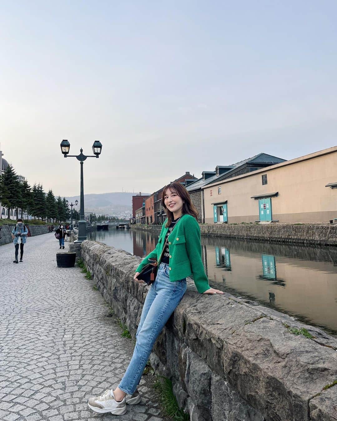 市野莉子のグルメインスタ