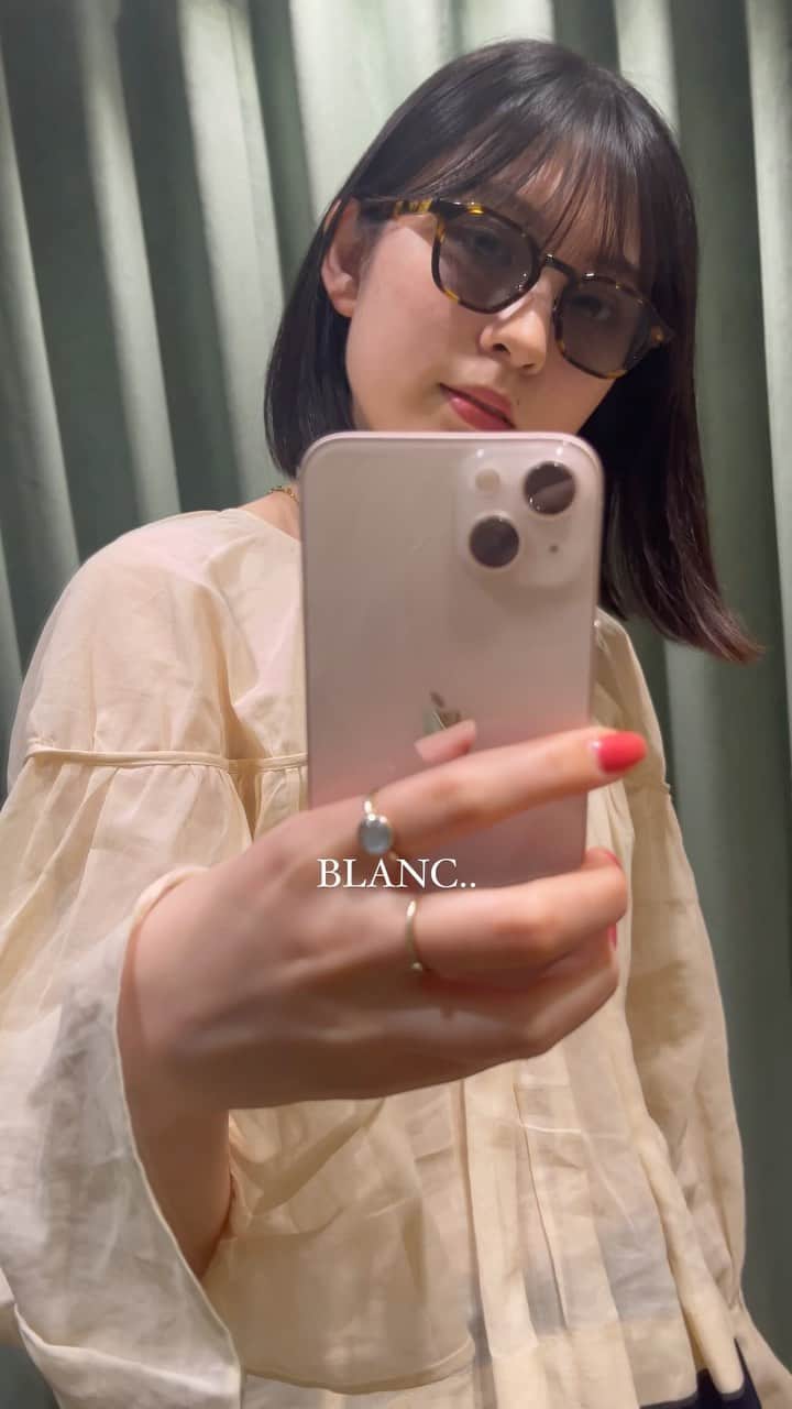デミルクス ビームス 新宿のインスタグラム：「. Eye wear🕶️🌞 【 BLANC.. 】  日差しが強くなってきたこの頃、 お出かけシーズンにおすすめな #_blanc_ のアイウェアが入荷しています💫  @blanc_official #ブラン  #サングラス #sunglass #demiluxebeams #demiluxebeams_shinjuku  #デミルクスビームス新宿 #BEAMS #ビームス」