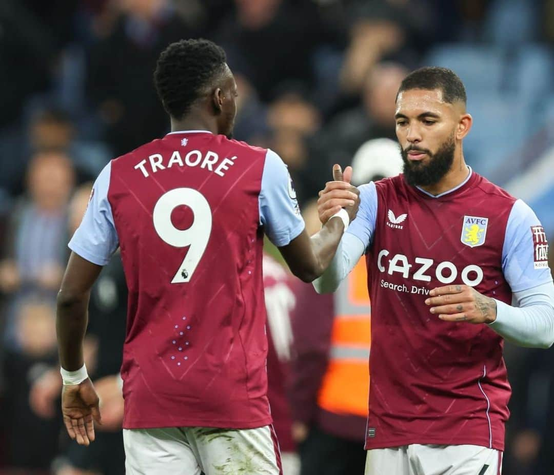 バートランド・トラオレさんのインスタグラム写真 - (バートランド・トラオレInstagram)「Another important win✅ 3pts and clean sheet  well done team @avfcofficial and @tyronemings the match winner👊🏾💜 #ato #ato #9🇧🇫🐎」4月27日 5時33分 - bertrandtraore10