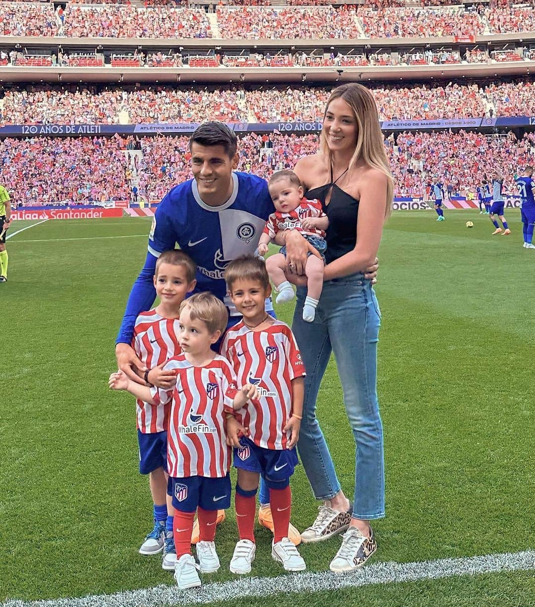 アルバロ・モラタさんのインスタグラム写真 - (アルバロ・モラタInstagram)「Sois lo mejor de mi vida ♥️」4月27日 5時30分 - alvaromorata