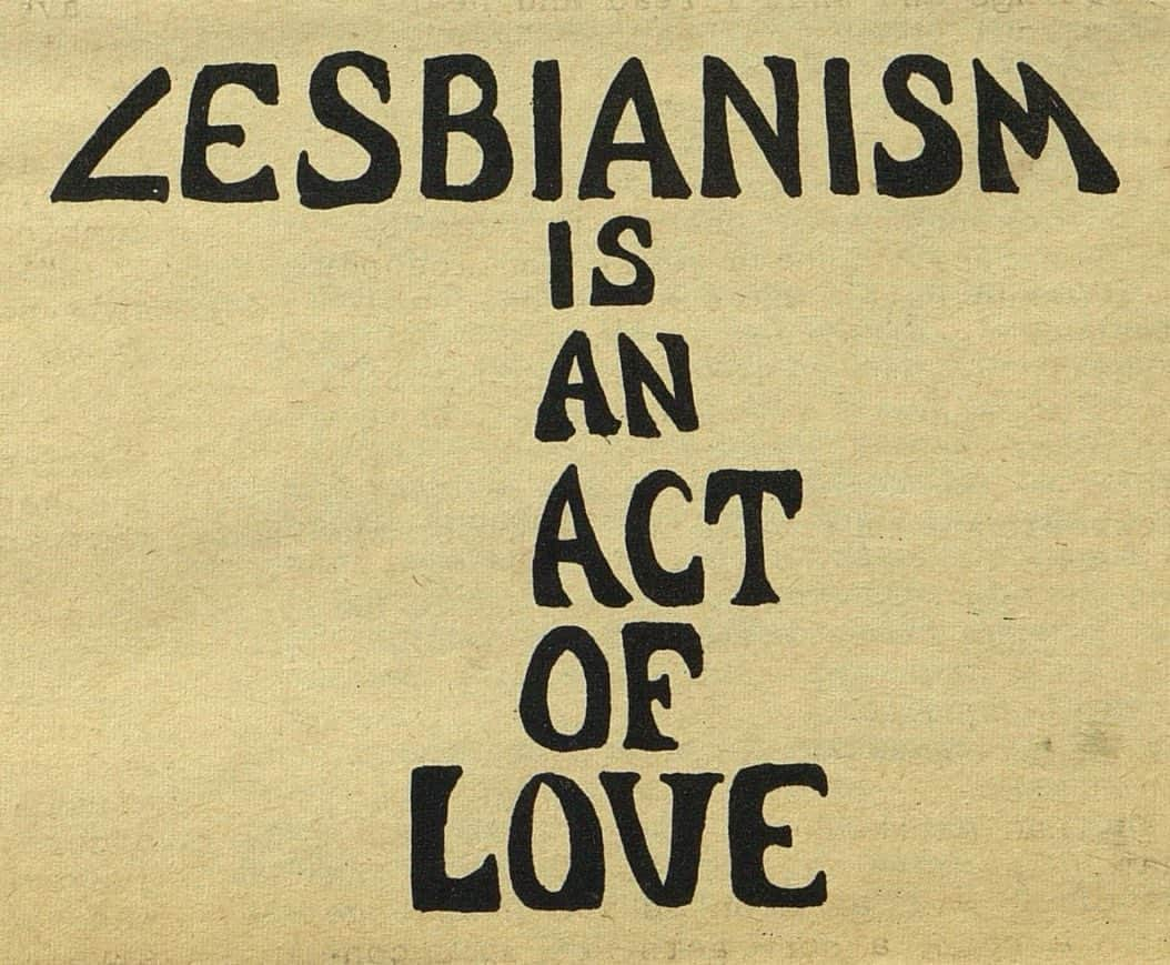 Eileen Kellyのインスタグラム：「First slide: Lavender Woman Second slide: @sarah.epperson   Happy Lesbian Visibility Day! 🧡🤍🩷 The lesbian flag was created in 2018 by @theemilygwen to be inclusive of all people who identify as lesbian, including transgender and gender non-conforming lesbians.   From orange to pink, the colors of the lesbian flag represent gender non-conformity, independence, community, unique relationships to womanhood, serenity and peace, love and sex, and femininity 🌟」