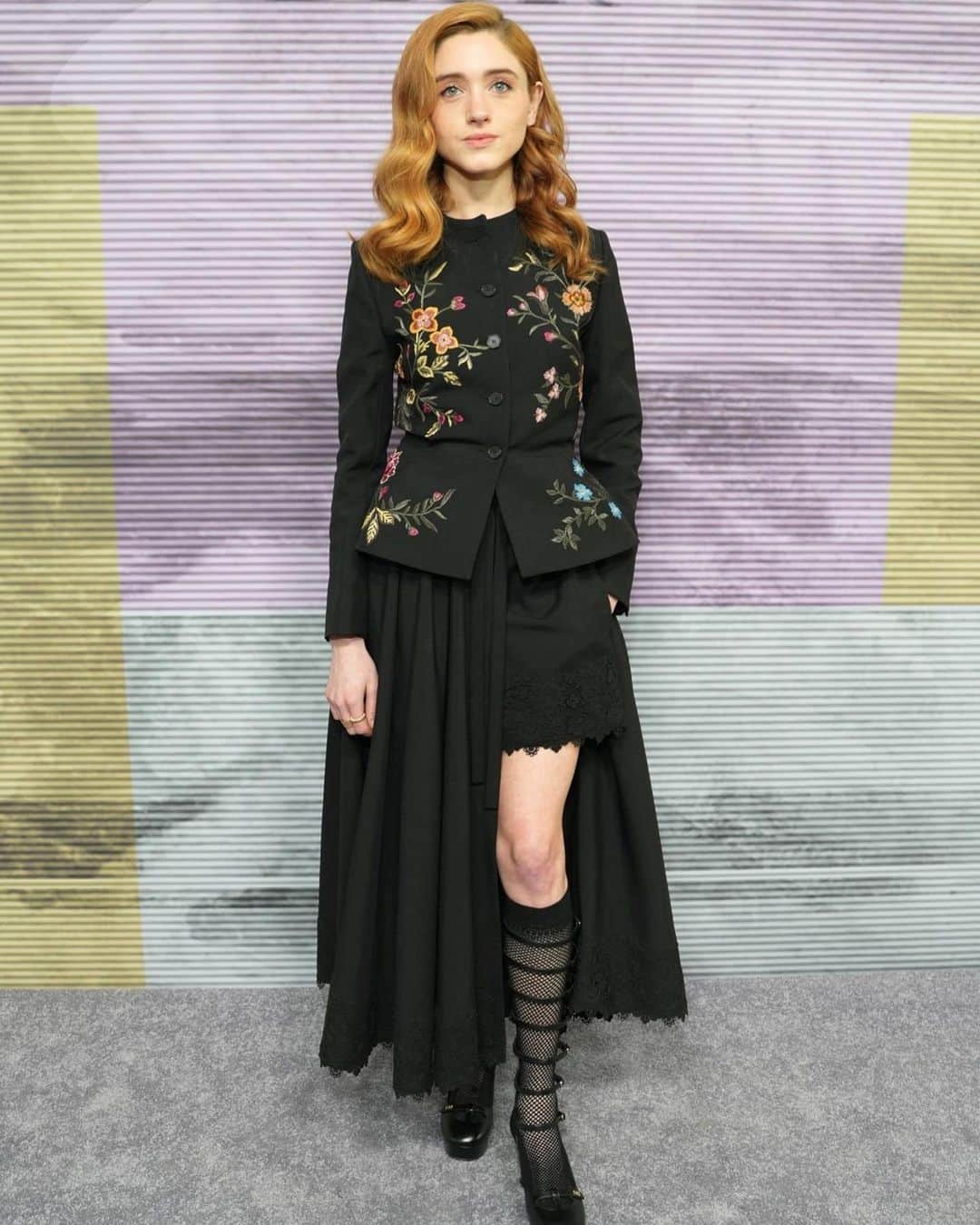 ブラッド・ゴレスキーのインスタグラム：「Dying for Dyer in Dior for the Brooklyn Artists Ball 🌸🌻🌷 @nattyiceofficial  Full look by @dior styled by me Hair by @jacobrozenberg  Makeup by @carolinadali  Photo by @gettyimages」