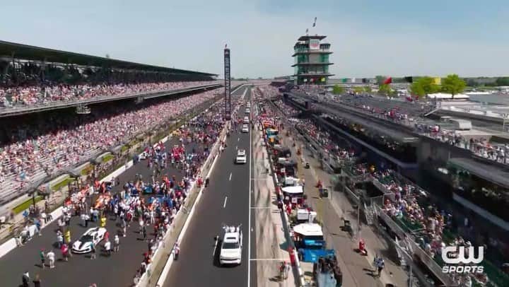 ロマン・グロージャンのインスタグラム：「Before the race comes the journey. Watch the premiere of #100DaysToIndy on April 27 at 9/8 C on @thecw」