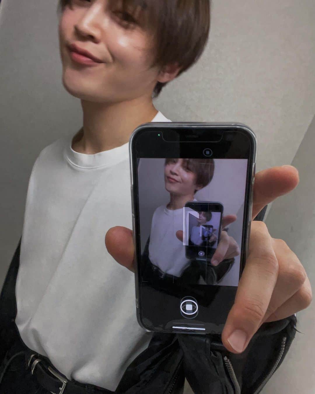 塩澤英真さんのインスタグラム写真 - (塩澤英真Instagram)「curious 💎  #instagood #fashion #few #snap #selfie #photography #streetphotography #camera  #塩澤英真 #HIDEMASASHIOZAWA」4月26日 22時05分 - hidemasa_shiozawa