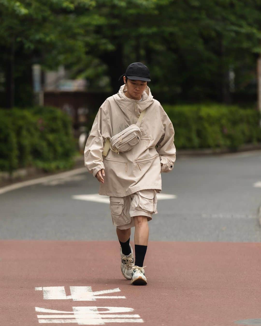 Ryoさんのインスタグラム写真 - (RyoInstagram)「ㅤㅤㅤㅤㅤㅤㅤㅤㅤㅤㅤㅤㅤ Today's outfit🚶‍♂️ あれ、なんか探検隊ぽい🏔🔭  outer : @daiwapier39_official  pants : @daiwapier39_official  shoes : @newbalancelifestyle  bag : @daiwapier39_official  ㅤㅤㅤㅤㅤㅤㅤㅤㅤㅤㅤㅤㅤ #daiwapier39 #newbalance」4月26日 22時34分 - ryo__takashima