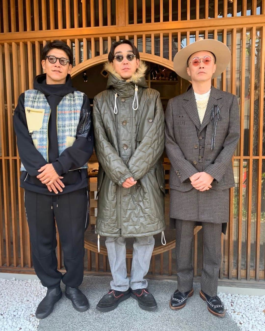 駿河太郎さんのインスタグラム写真 - (駿河太郎Instagram)「東京展示会、無事終了しました♪ お越しいただいた方、 ありがとうございました😊  これから地方周りますので よろしくお願いします〜‼️  バンドツアーです  #服好きな人と繋がりたい  #バンド  #neworder  #架空 #大人カジュアル  #ハッシュタグ  #わからんけど」4月26日 23時00分 - tarosleepydog