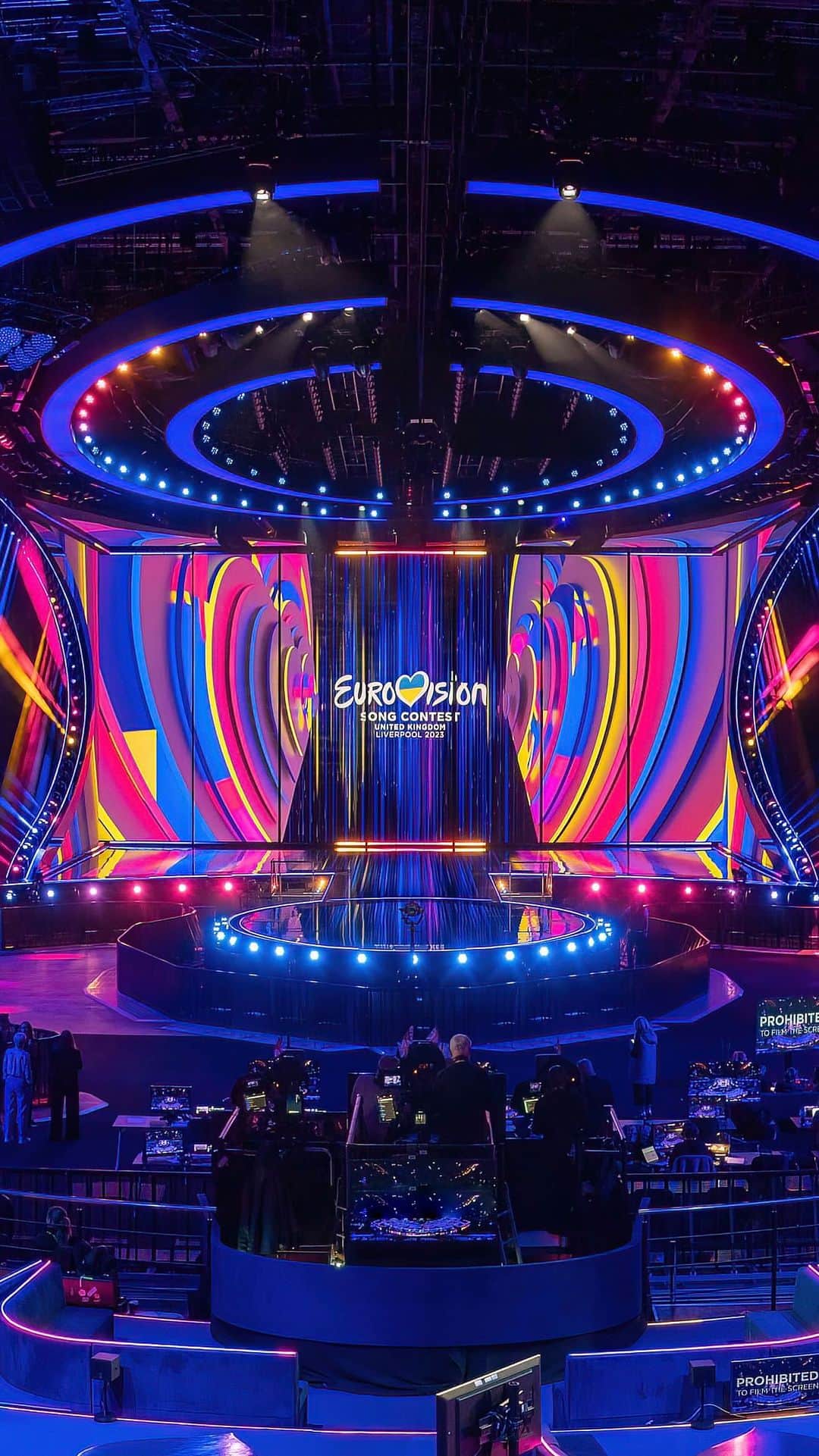 ロイヤル・ファミリーのインスタグラム：「Lights, camera, action! 🤩  The #Eurovision2023 arena lights are up and running in Liverpool - thanks to Their Majesties The King and The Queen Consort」