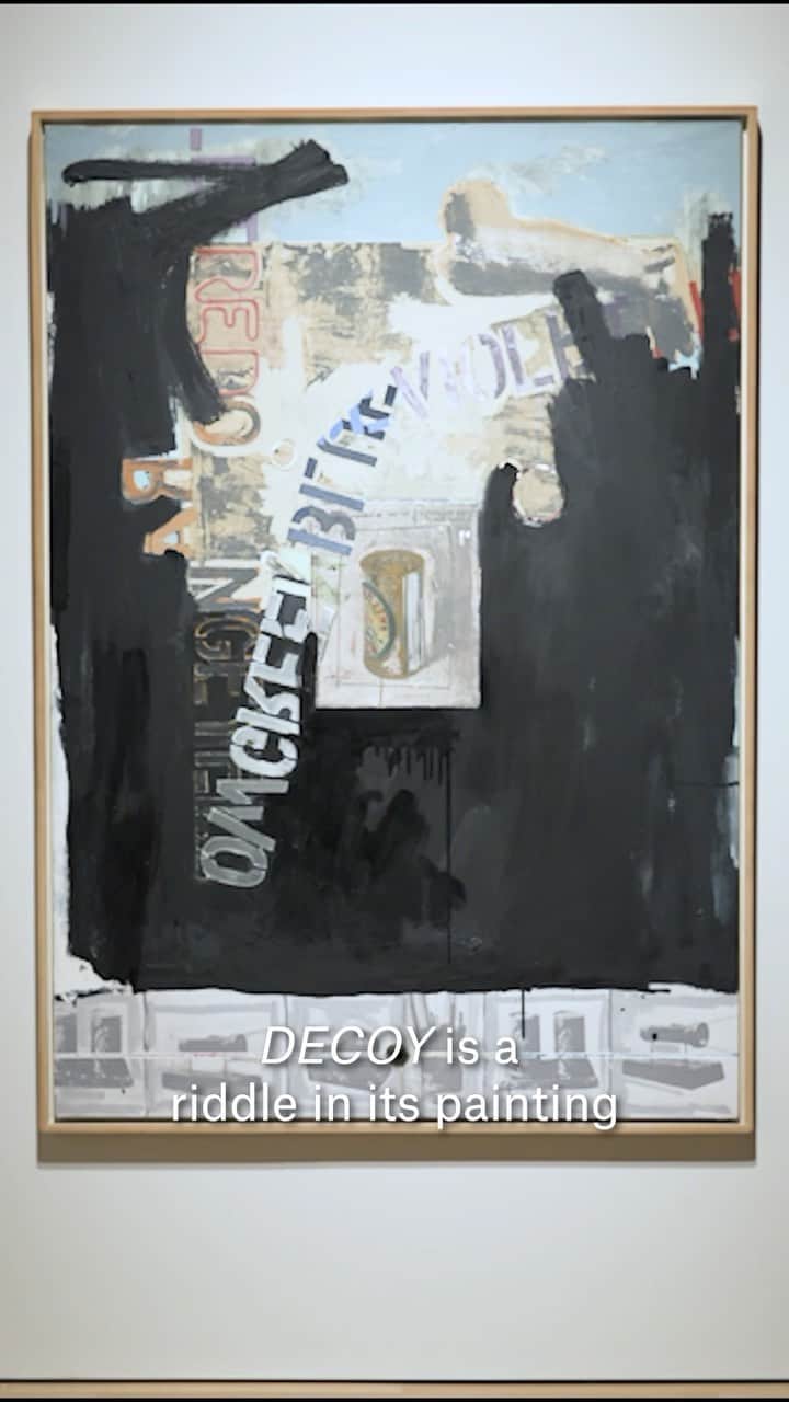 クリスティーズのインスタグラム：「There were no limits when it came to Si Newhouse’s passion for collecting the artwork of Jasper Johns.   From the beginning of his career, Jasper Johns has created works that changed the direction of American post-war art. He abandoned figurative painting, as well as Abstract Expressionism, adopting in their place the sensibility of a formalist who found inspiration in the everyday.   Johns pushed the boundaries of contemporary art, and in this sense, he was Newhouse’s perfect artist: each reinvention by Johns represented a pivotal moment in art history.   Throughout his life, Newhouse acquired an array of Johns’s most iconic paintings, three of which — ‘Decoy’ (1971), ‘Cicada’ (1975), and ‘Momoyama’ (2005) — will be offered this May. Explore the works today on Christies.com.   Masterpieces from the Collection of S.I. Newhouse | 11 May | New York」