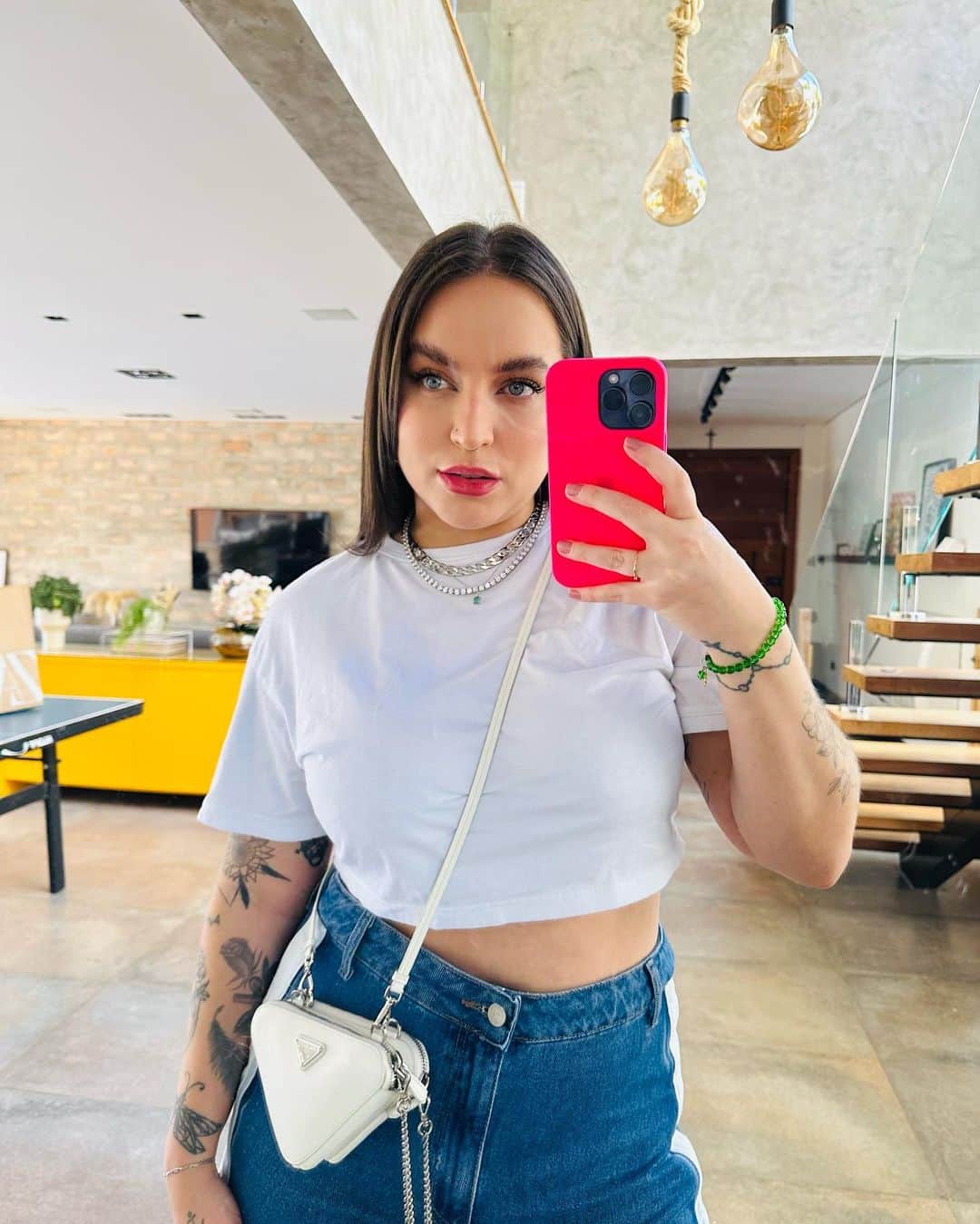 Bruna Unzuetaのインスタグラム：「M i r r o r | r o r r i M 🙃」