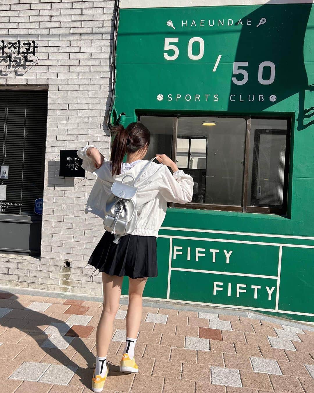 ギョンリ さんのインスタグラム写真 - (ギョンリ Instagram)「행복이 따로 있으까~? 난 모루겠따?🫶🏻」4月26日 23時49分 - gyeongree