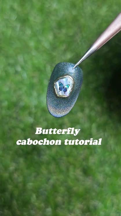 Yingのインスタグラム：「👩‍🏫✍️💅 Butterfly cabochon art tutorial!  Products used: 📌 PREGEL MUSE S377 📌 Ruyiya Rainbow Cateye Non Wipe Top 📌 Tsumekira NO-ELN-102 ELINA X METALLIC BUTTERFLY 2 📌 Ruyiya Non Wipe Matt Top 📌 Bettygel Non Wipe Art Deco Gel 📌 PREGEL Takeshi Eagle Brush 📌 PREANFA Mirror Powder Champagne 📌 CANGEL Non Wipe Top  𝐒𝐡𝐨𝐩 𝐰𝐢𝐭𝐡 𝐮𝐬 𝐨𝐧𝐥𝐢𝐧𝐞⁣⁣⁣⁣⁣⁣⁣⁣⁣⁣⁣⁣⁣⁣⁣⁣⁣⁣⁣⁣⁣⁣⁣⁣⁣ 🛒 www.nailwonderland.com⁣⁣⁣⁣⁣⁣⁣⁣⁣⁣⁣⁣⁣⁣⁣⁣⁣⁣⁣⁣⁣⁣⁣⁣⁣ ⁣⁣⁣⁣⁣⁣⁣⁣⁣⁣⁣⁣⁣⁣⁣⁣⁣⁣⁣⁣⁣⁣⁣⁣⁣ 𝐎𝐫 𝐯𝐢𝐬𝐢𝐭 𝐮𝐬 𝐚𝐭 𝐨𝐮𝐫 𝐬𝐭𝐨𝐫𝐞⁣⁣⁣⁣⁣⁣⁣⁣⁣⁣⁣⁣⁣⁣⁣⁣⁣⁣⁣⁣⁣⁣⁣⁣⁣ 📍20 Penhas Road Level 2, Singapore 208184⁣⁣⁣⁣⁣⁣⁣⁣⁣⁣⁣⁣⁣⁣⁣⁣⁣⁣⁣⁣⁣⁣⁣⁣⁣ (5 minutes walk from Lavender MRT)⁣⁣⁣⁣⁣⁣⁣⁣⁣⁣⁣⁣⁣⁣⁣⁣⁣⁣⁣⁣⁣⁣⁣⁣ ⁣⁣⁣⁣⁣⁣ ⁣⁣⁣⁣⁣⁣ ⏰ 𝐎𝐩𝐞𝐫𝐚𝐭𝐢𝐧𝐠 𝐇𝐨𝐮𝐫𝐬⁣⁣⁣⁣⁣⁣⁣⁣⁣⁣⁣⁣⁣⁣ Tuesday to Friday: 11am-6pm Sunday: 11am-6pm We are closed on Monday, Saturday & Public Holidays⁣⁣」