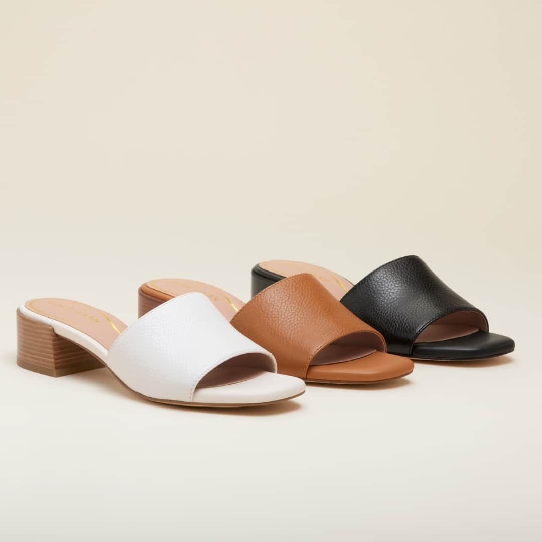 Cole Haanさんのインスタグラム写真 - (Cole HaanInstagram)「Calli dreaming. Meet the Calli Sandal Collection. A touch of luxury meets three plush layers of cushioning.」4月27日 0時07分 - colehaan