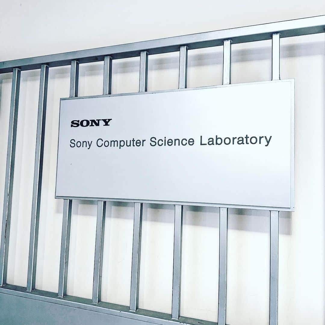 渋谷慶一郎のインスタグラム：「Working with them for AI and music.」