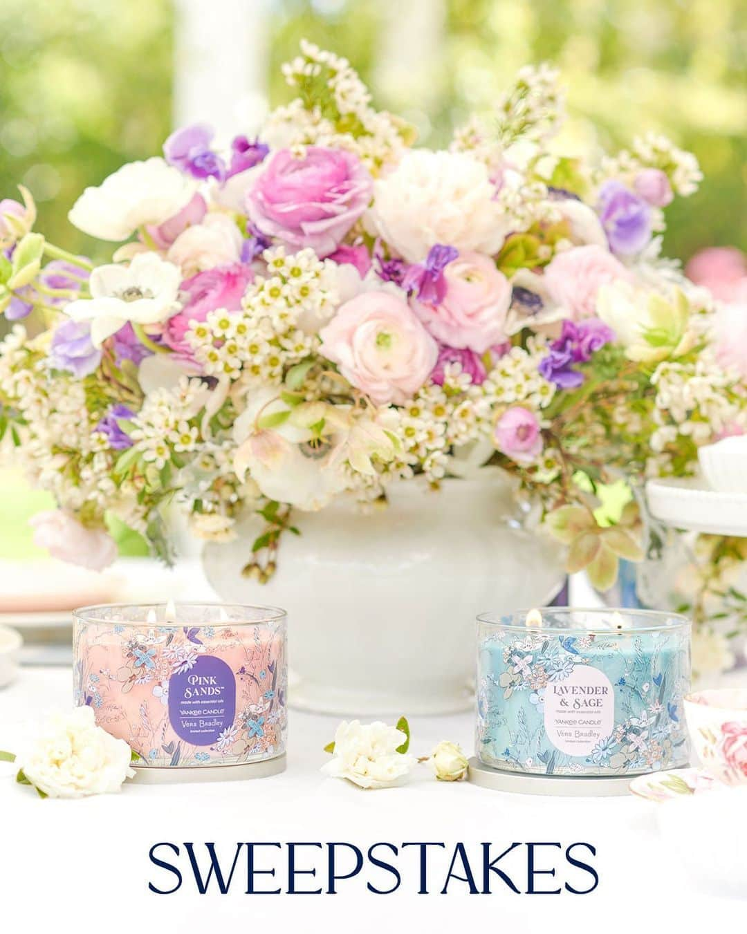 ヴェラブラッドリーさんのインスタグラム写真 - (ヴェラブラッドリーInstagram)「🌸MOTHER’S DAY GIVEAWAY🌸  This exclusive design collaboration in here just in time for Mother’s Day, created by Yankee Candle and designed by Vera Bradley! Here’s how to enter for a chance to win:  • Follow @yankeecandle and @verabradley  • Like this post! • Tag 3 friends in the comments! Each additional comments gains an additional entry.  Two lucky fans will receive the entire collection including; Lavender & Sage 3-Wick Candle, Pink Sands™ 3-Wick Candle, Lavender & Sage ScentPlug® Diffuser and Refill. Valid US entries only. Sweepstakes closes at 11:59 PM on 5/2. Winners will be notified via DM by this account only after 5/3. This giveaway is not associated with Instagram.   📸: @happyhappyhappynester  #MothersDay #Gifts #Giveaway #Pattern #YankeeCandle #VeraBradley #LimitedTime」4月27日 2時09分 - verabradley