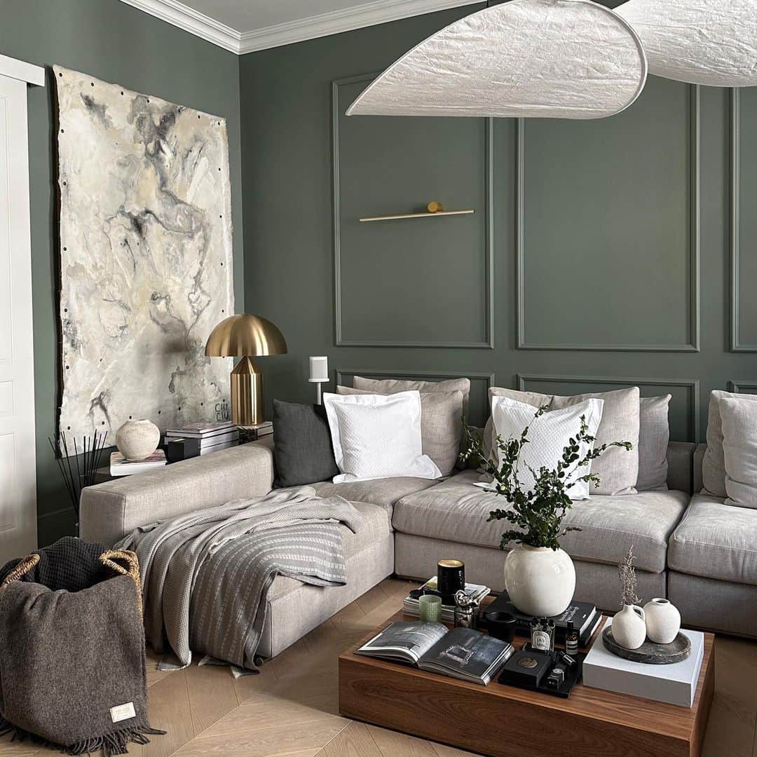 MT DOMAINEのインスタグラム：「Stunning cool toned living room.  (Via @vonmuto.living) #MyDomaine」