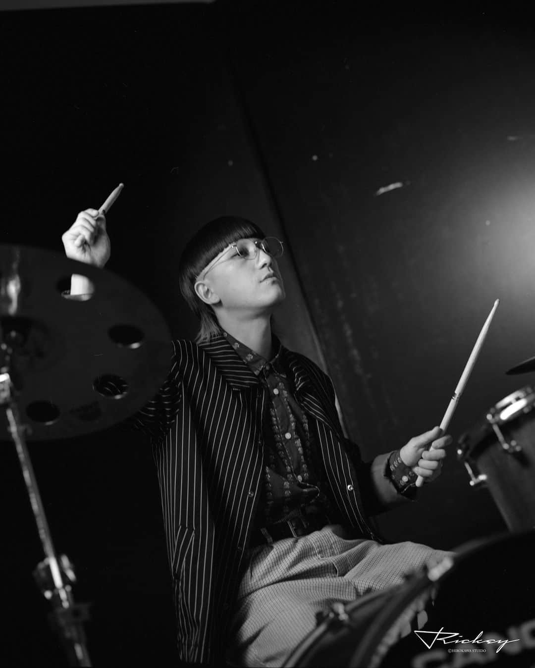 Nosukeさんのインスタグラム写真 - (NosukeInstagram)「📷PART 3📷  Film Photo by RICKEY HIROKAWA (フィルムアーティスト) @rickeyhirokawa  THANKS @yuumi817   HAIR MAKE @yo_da_hm @526sugi   DRUMS & CYMBALS @canopusdrums  @canopusdrumsjp  @sabiancymbals  #filmphotography #rickyhirokawa #nosuke #nosukedrums #drums #canopus #canopusdrums #sabian #sabiancymbals」4月27日 5時08分 - nosukedrummer