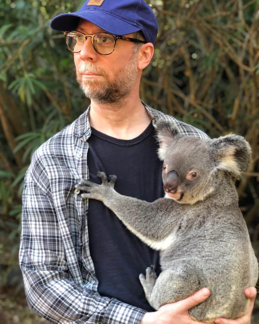 ケヴィン・サスマンさんのインスタグラム写真 - (ケヴィン・サスマンInstagram)「Animals are nerds, too.   Amazing time with the rescues at Cooberrie Park Wildlife Sanctuary, and the folks at @millenniumcomic shop!」4月27日 15時07分 - kevsussman