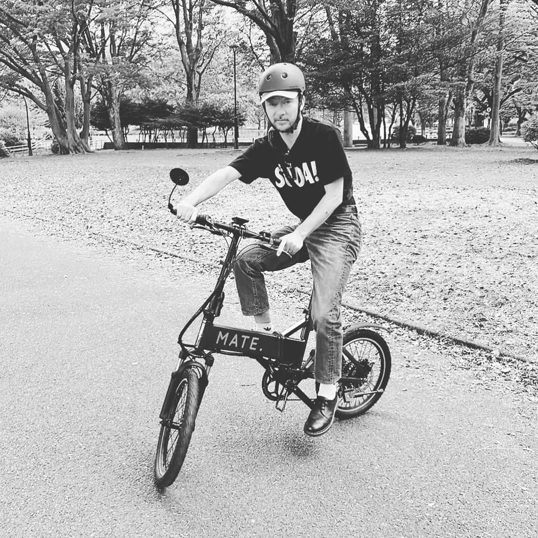 浅野忠信のインスタグラム：「@matebikejapan  最高!」