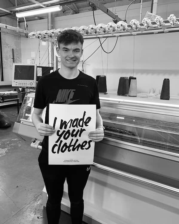プリングル オブ スコットランドのインスタグラム：「My name is Finlay #imadeyourclothes in Hawick, Scotland at the Teviot Knitwear factory. I made your knitwear for Pringle of Scotland. @fash_rev   Finlay is busy operating the Shima knitting machines, processing customer orders and solving the company’s I.T. queries… Phew! At home, Finlay is a big and eclectic music listener.」
