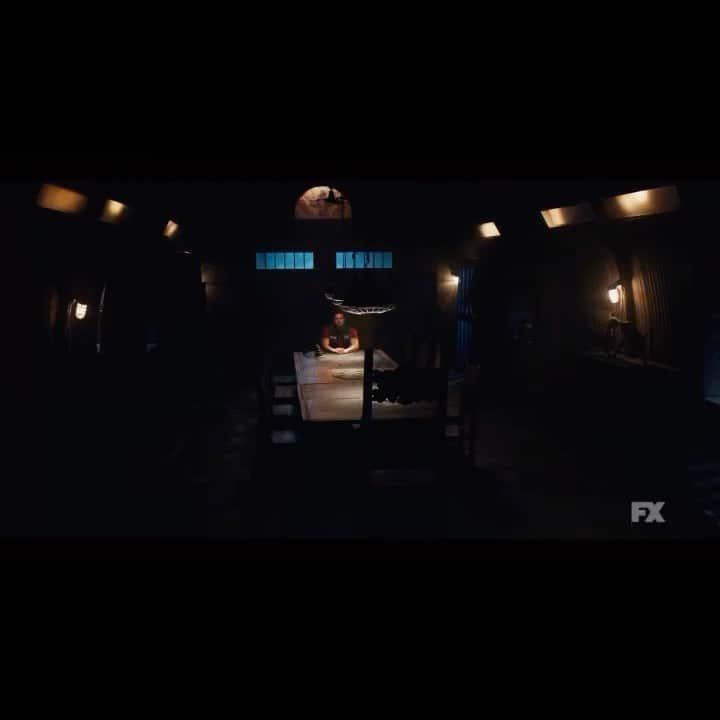 JR・ボーンのインスタグラム：「Excited to share our OFFICIAL TRAILER for FX’s Mayans The Final Season.  Premieres 5.24 on FX.  Stream on Hulu.  @MayansFX  @FXNetworks」