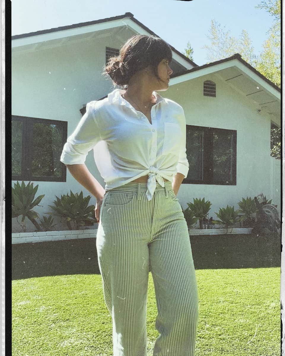 ヘイレイ・オランティアのインスタグラム：「i love you good 🌻」