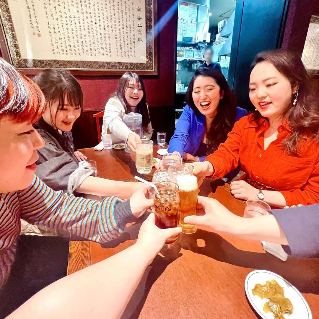 桃果愛さんのインスタグラム写真 - (桃果愛Instagram)「. ⁡ 愛するGLAPOCHA teamと🫶🥰 みんなに出会えて幸せすぎる🍑 いつもありがとうね。 ⁡ @glapocha  @mariana.lysxo  @hamayucco  @elly_katayama_sns  @tomomi_behealthy  @yoshizakahayuka  ⁡ ⁡ Love yourself and be happy Ai Momoka ⁡ ⁡ #GLAPOCHA #プラスサイズモデル #インフルエンサー #役者 #タレント #モデル事務所 #タレント事務所 #仲間 #チーム」4月27日 8時38分 - ai_momoka.plussizemodel