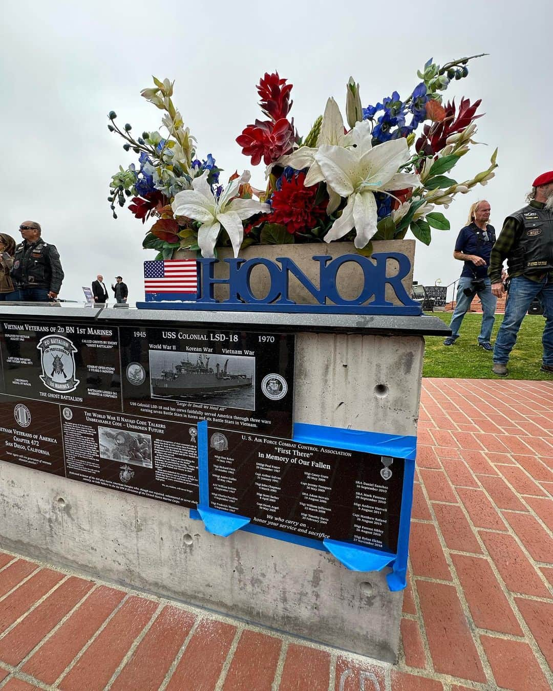 ロバート・パトリックさんのインスタグラム写真 - (ロバート・パトリックInstagram)「Today it was my honor to be the Ambassador for the Combat Controllers Foundation as we dedicated a plaque for the 22 KIA at Mount Soledad Veterans Memorial in San Diego. #veterans #cct #socal」4月27日 9時02分 - ripfighter