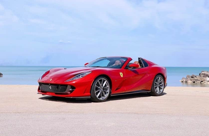 Ferrari USAのインスタグラム：「Turning heads with the #Ferrari812GTS finished in Rosso Fuoco.⁣ ⁣ 📷: @ferrarilakeforest」