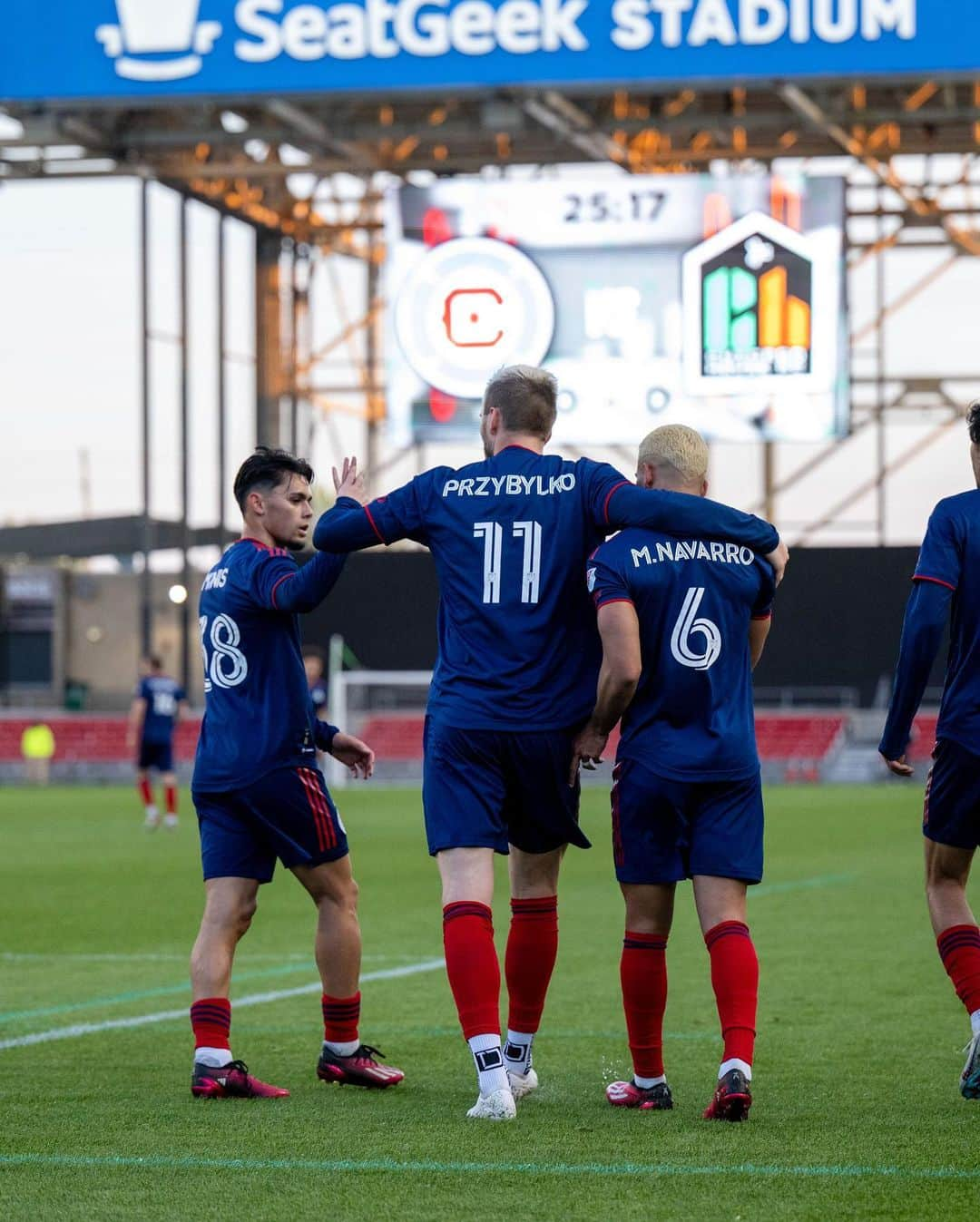 シカゴ・ファイアーさんのインスタグラム写真 - (シカゴ・ファイアーInstagram)「KP makes it 1-0 🔥🔥」4月27日 9時54分 - chicagofire