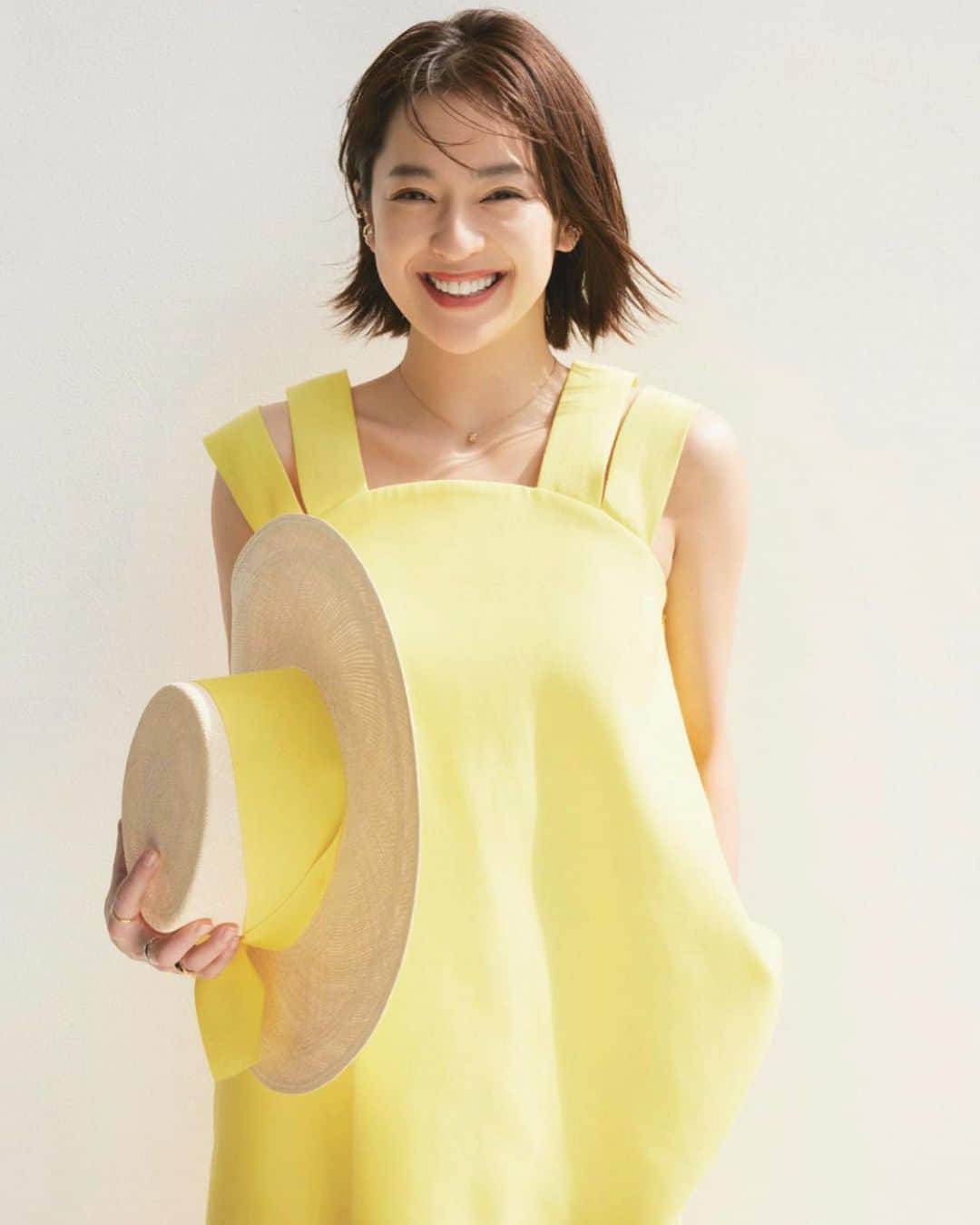中村アンのインスタグラム：「お久しぶりです❕BAILA 👒 @baila_magazine」