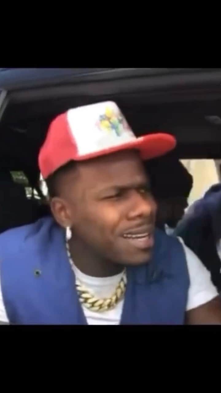 ファンクマスター・フレックスのインスタグラム：「WHY TMZ ALWAYS RUNNING UP? NO / YEAH WE GOOD? 😂💣😂💣 DA BABY WAS READY? HE KNEW THE DRILL? @dababy x @tmz_tv」