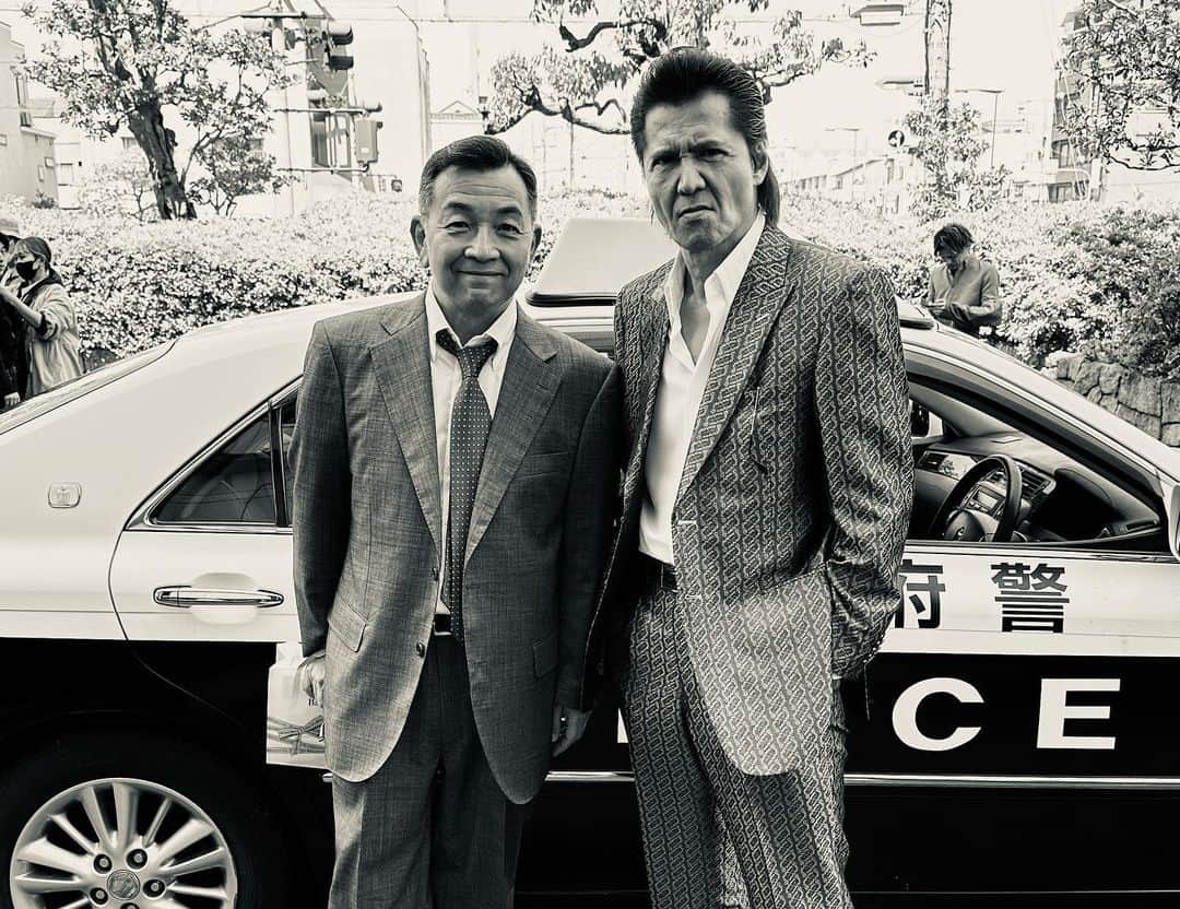 中野英雄のインスタグラム：「久しぶりに力さんと 撮影してました！ また皆様にご報告させていただきます  #instagood #enjoy #osaka #竹内力」