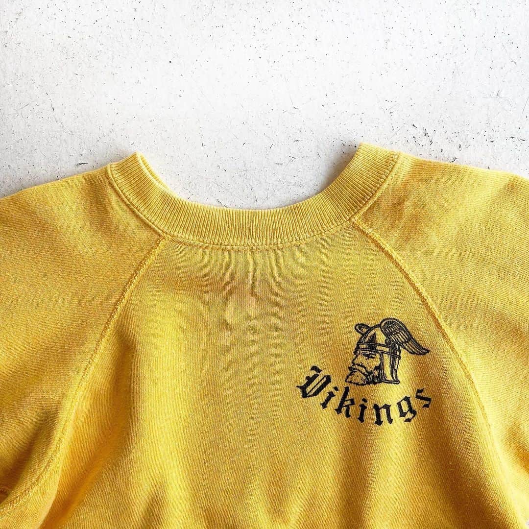DROP...vintage select shopさんのインスタグラム写真 - (DROP...vintage select shopInstagram)「1960-70s  Halh Sleeve Sweat shirt "VIKINGS" YELLOW」4月27日 14時01分 - tokyo_drop