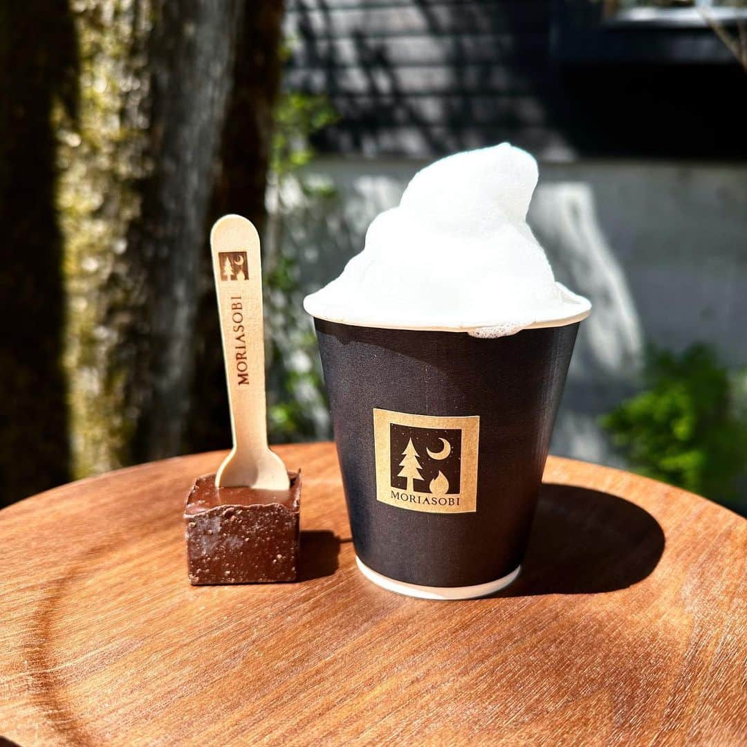 岩間恵のインスタグラム：「☕️🤎」