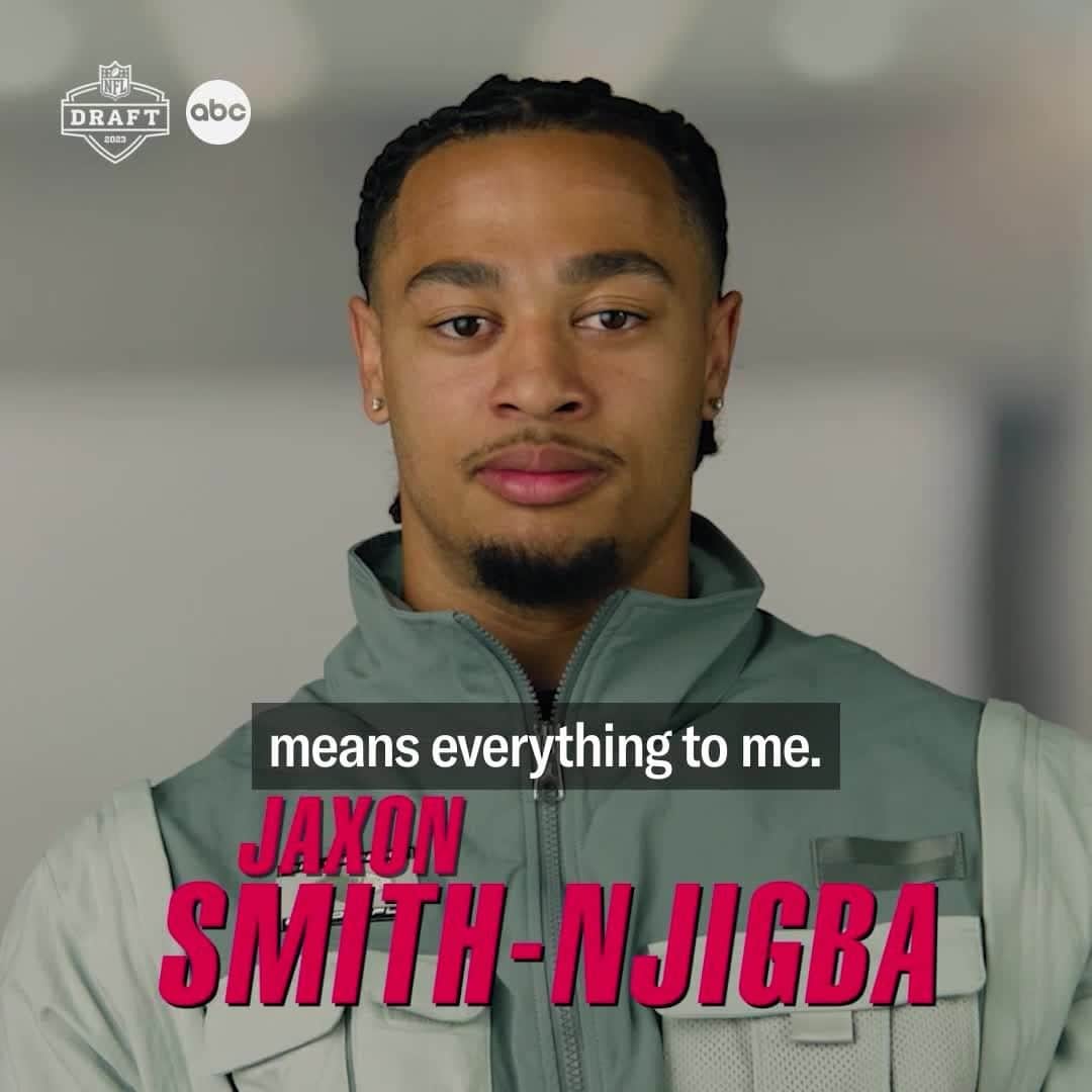 アメリカン・ブロードキャスティング・カンパニーのインスタグラム：「Hearing your name during the #NFLDraft is a life-altering moment 🏈 Watch LIVE at 8e/5p on ABC.」