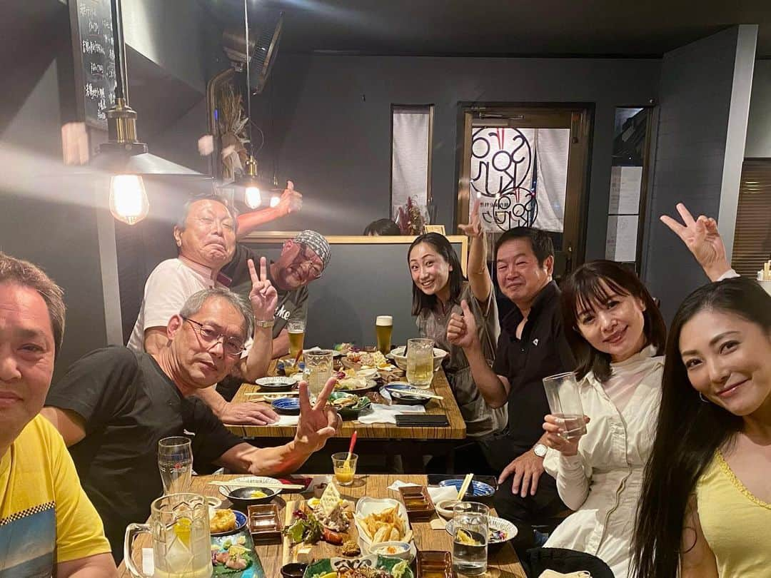 福山理子さんのインスタグラム写真 - (福山理子Instagram)「熊本おすすめスポット🤤  #熊本グルメ ＃馬刺し ＃初代ミニスカポリス #スペイン石窯パン工房メリチェル メリチェル  #石けん工房アンティーまさ #養生市場  #ソラクル #バイク女子 #熊本ツーリング #熊本グルメ #熊本デート #さとう珠緒 ちゃん #馬肉 は持ち込みです 2022年9月」4月28日 0時31分 - rikofukuyama