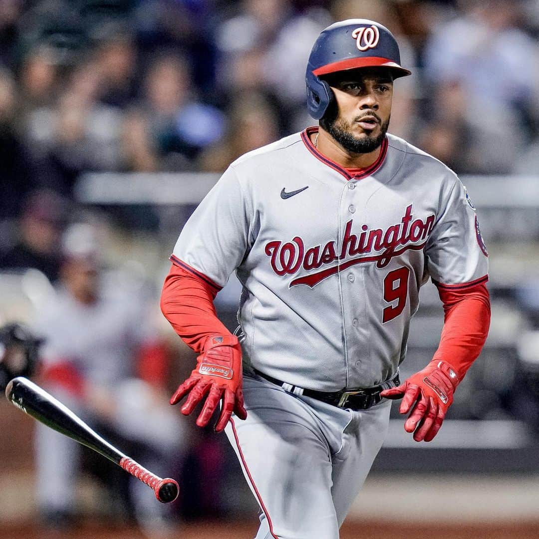 ワシントン・ナショナルズのインスタグラム：「is he ya know ….. bat flipping 🫳」