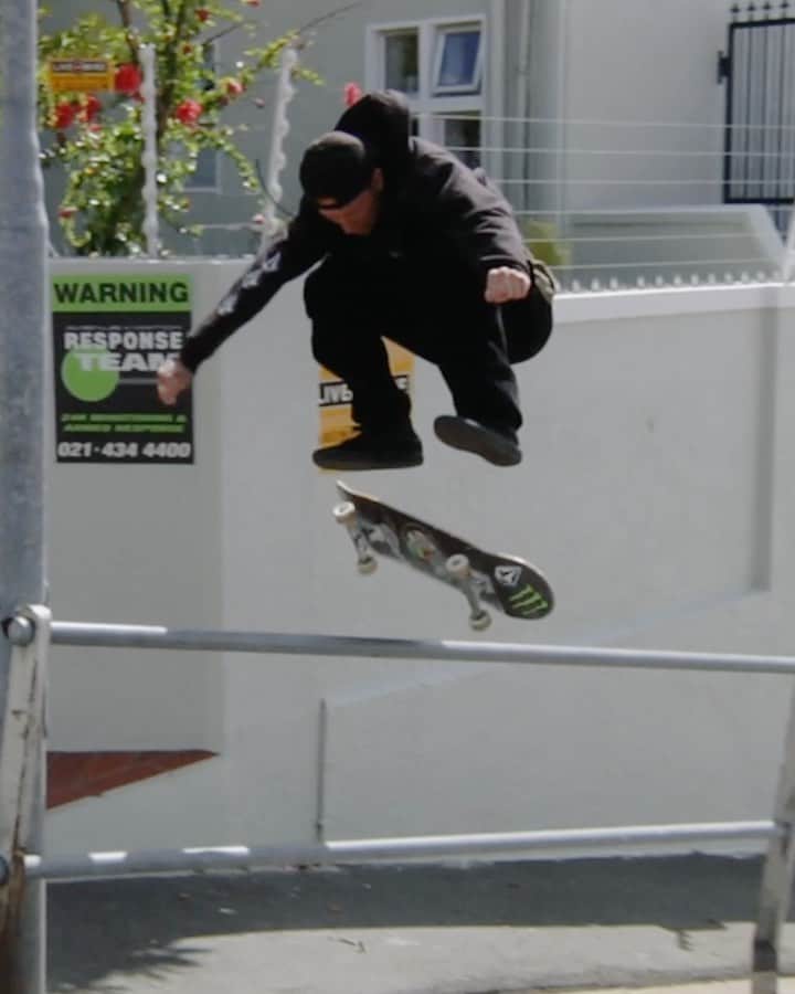 のインスタグラム：「The FIRST #MonsterSuperTour tour report from Cape Town is live now on @PocketSkateMag ▶️ Link in bio  #MonsterEnergy #Skate #Skateboard #Skateboarding」