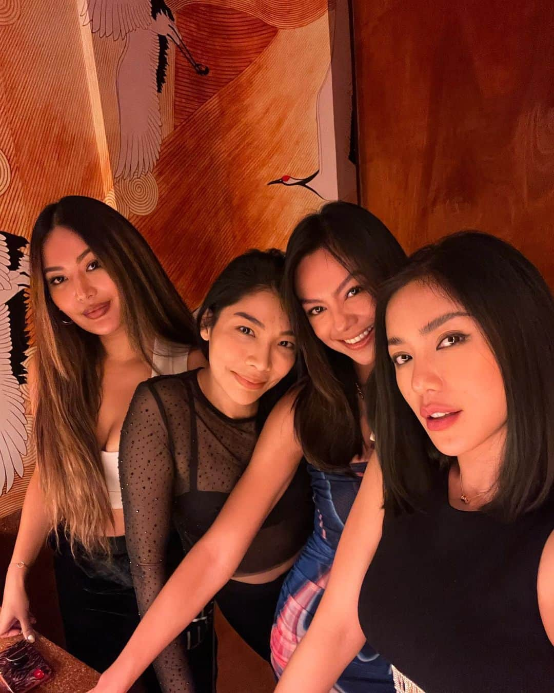 ジェシカ・イスカンダルさんのインスタグラム写真 - (ジェシカ・イスカンダルInstagram)「Five-star b*tches went missin’ sheesh just wanna have a good night   #jedar #jessicaiskandar #bali #indonesia #omakase」4月28日 19時20分 - inijedar