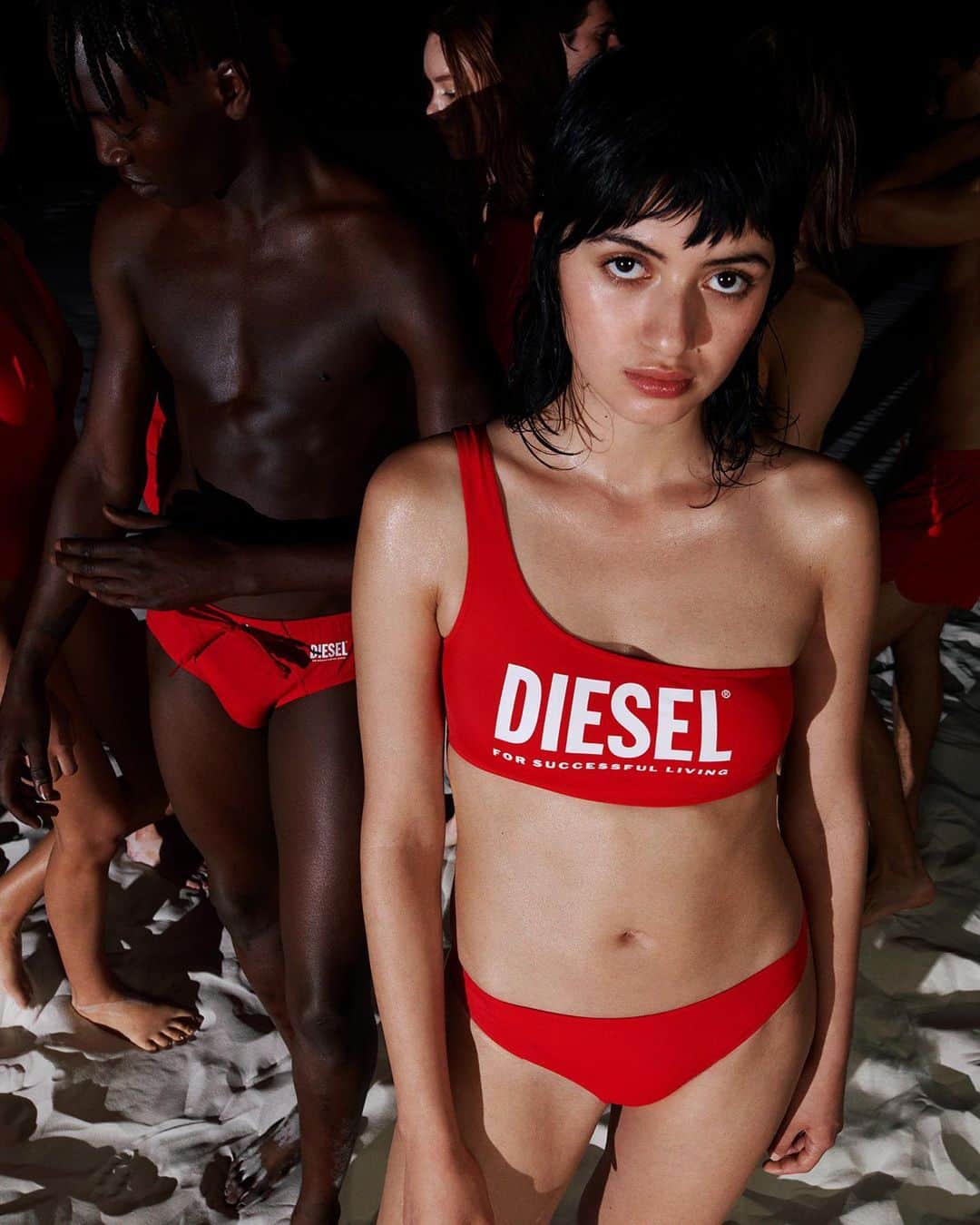 ディーゼルさんのインスタグラム写真 - (ディーゼルInstagram)「D Watch.  Redefine sex on the beach with the logo beachwear collection of trunks, briefs and swimsuits in bold Diesel red with the iconic Biscotto logo. There’s a silhouette to fit every form.    Tap to shop and discover Women’s beachwear at the link in bio.   #ForSuccessfulLiving」4月28日 1時12分 - diesel