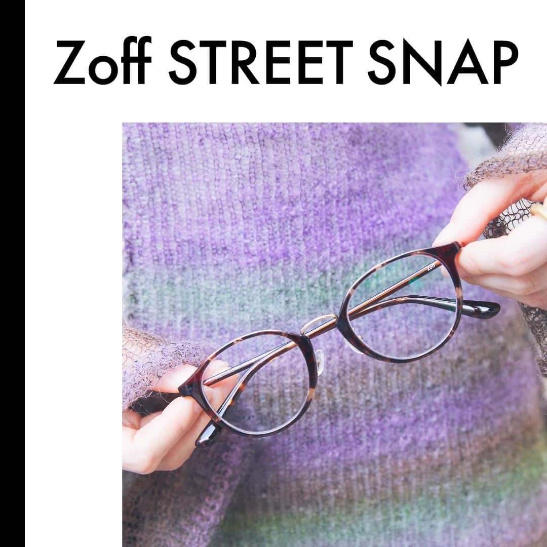 Zoff Officialのインスタグラム：「【Zoff STREET SNAP @表参道】 オシャレなあの人が選ぶ、メガネ。 数あるメガネの中で今回のフレームを選んだ決め手を聞いてみました。  ZC231006_49E1 (べっこう柄)　￥11,100 2023年4月28日よりZoff全店舗で発売 ※税込・セットレンズ代込み  ■選んだポイントは？ べっこう柄のランダムな色味と模様がかわいいなと思って選びました。  絶妙なカラーのニットとも相性が良かったです。  model：moca　@mur_moca   #Zoff #メガネ #ファッションスナップ #べっこう柄 #ボストン #伊達メガネ #ゾフ #表参道 #ファッションスナップ #ストリートスナップ #streetsnap #fashionphotography」